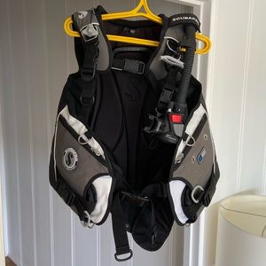 ScubaPro Bella BCD, Women’s Medium